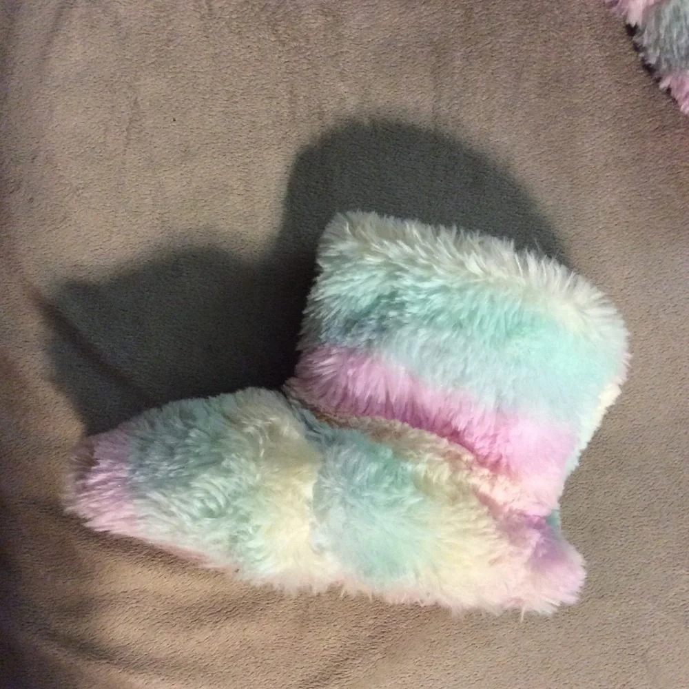 rainbow colored fuzzy slippers